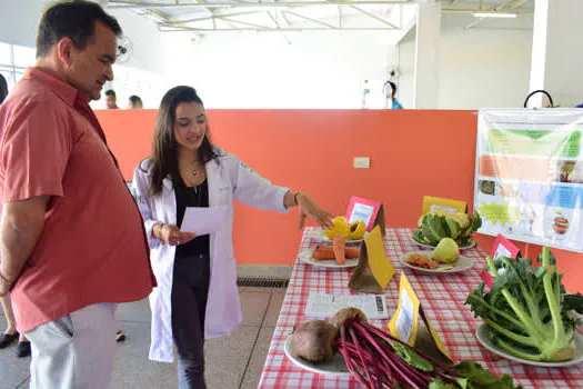 Diadema realiza formação sobre alimentação para idosos