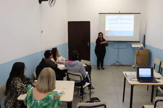 Professores de Ribeirão Pires participam de formação continuada