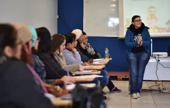 Professores de Ribeirão Pires participam de formação sobre alimentação sensorial