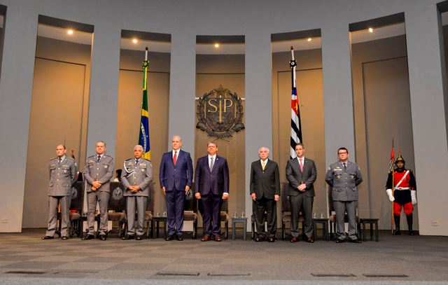 Governador participa da formatura de 49 oficiais superiores