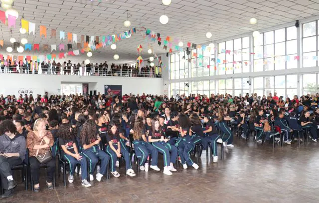 Ribeirão Pires realiza formatura do Proerd para 380 alunos