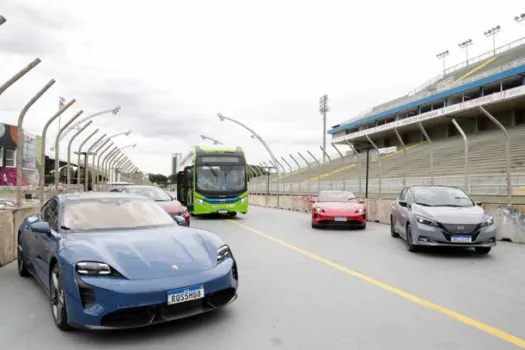 Fórmula E em SP: prefeito vistoria obras para a corrida internacional de carros elétricos