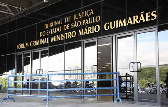 Ex-PM vai a júri nesta quarta por chacina na sede da Pavilhão 9