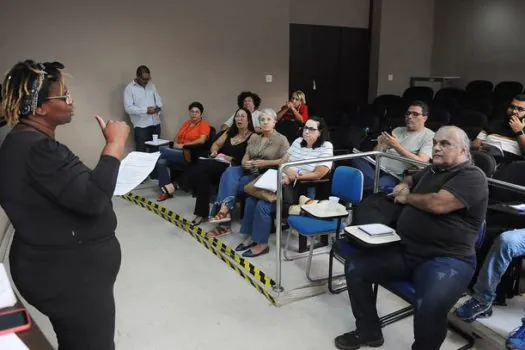 Encontro discute ações para intensificar qualificação de organizações sociais de Diadema