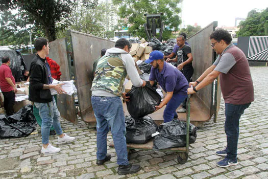 Santo André elimina documentos com tempo de guarda vencidos