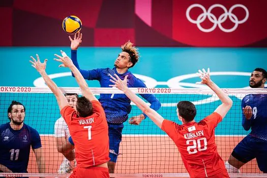 França derrota russos por 3 a 2 e fatura inédito ouro olímpico no vôlei masculino