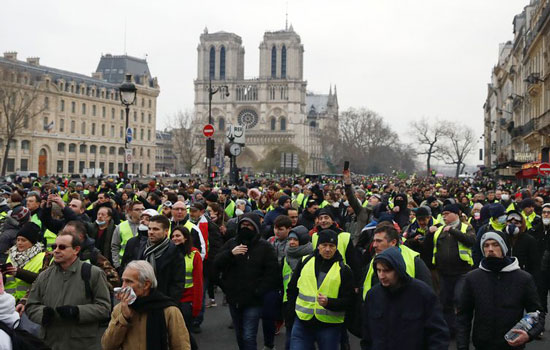 França: manifestantes protestam pelo 23º final de semana consecutivo