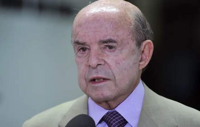 Morre ex-ministro Francisco Dornelles