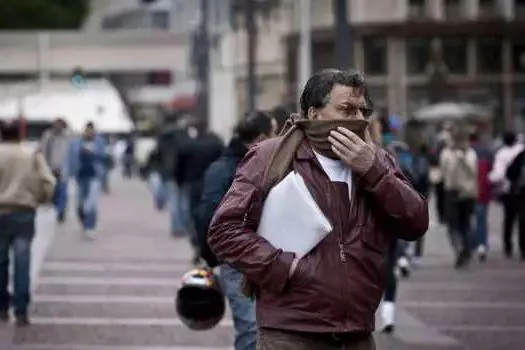 Defesa Civil alerta para frente fria que atingirá o Estado a partir desta terça-feira, 17