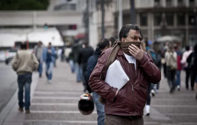 Previsão do tempo: Sextou com o clima gelado na capital paulista