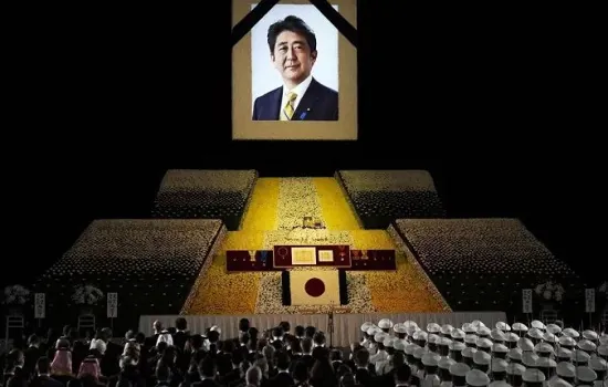 Japão se despede de Shinzo Abe