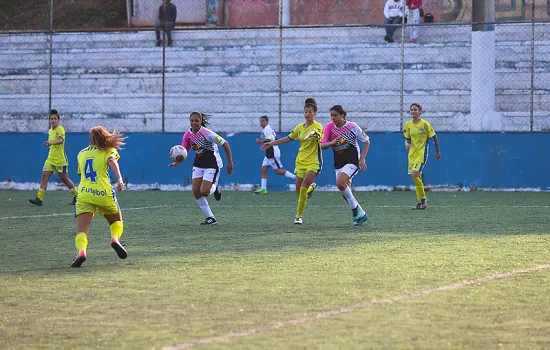 Futebol feminino de Diadema se classifica para as semis dos Jogos Regionais