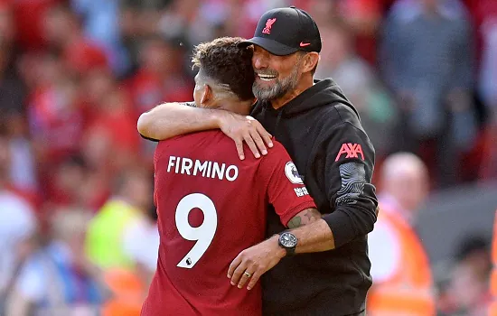 Klopp vê Firmino triste por ausência na Copa e promete ajuda: ‘Vamos conversar’