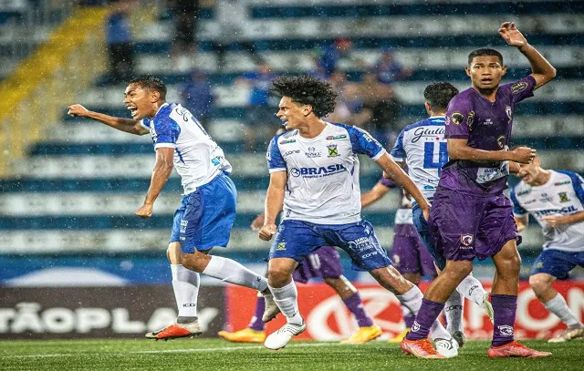 Equipes do ABC voltam a campo amanhã (7)