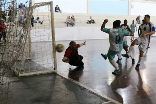 Ministério do Esporte e Instituto Península abrem inscrições para curso de futsal