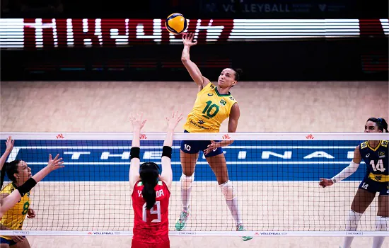 Capitã Gabi comanda seleção feminina no Campeonato Mundial