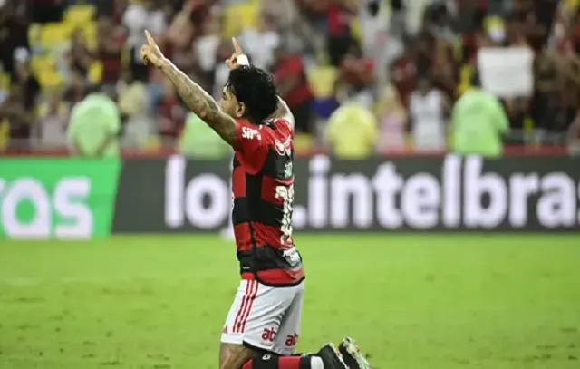 Gabigol se torna maior artilheiro brasileiro da Libertadores