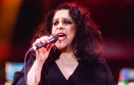 Gal Costa adia shows após cirurgia para retirada de nódulo no nariz