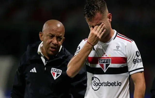 Galoppo rompe ligamento do joelho e deve desfalcar São Paulo por até seis meses