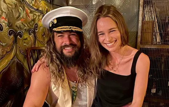 Jason Momoa reencontra Emilia Clarke