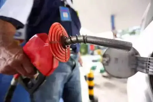 Petrobras eleva preços da gasolina em 18,7%, do diesel em 24,9% e do gás em 16%