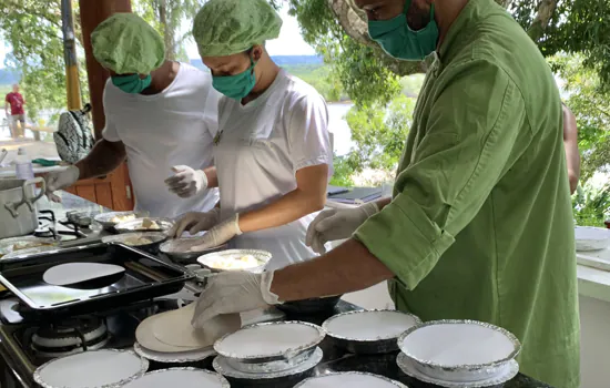 Gastronomia e solidariedade: Instituto Capim Santo se dedica à Gastronomia Social