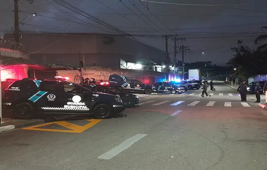 GCM Diadema dispersa pancadão e conduz donos de bar à Delegacia