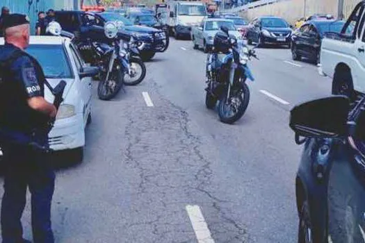 GCM de Santo André prende duas pessoas por furto de mercadorias