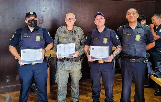 São Bernardo homenageia GCMs por atuações de destaque no mês de março