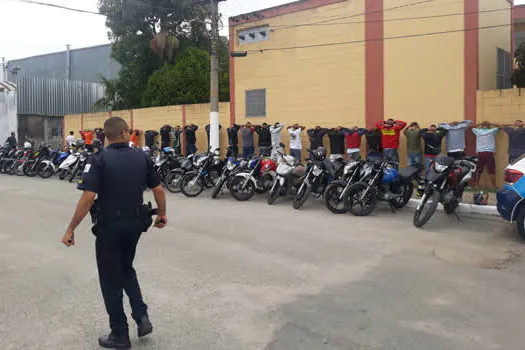 GCM de São Bernardo apreende 23 motociclistas envolvidos em racha no Taboão