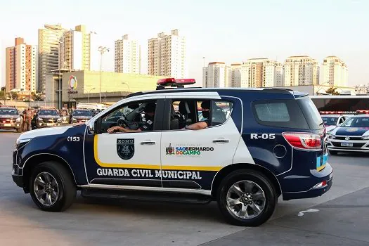 GCM de São Bernardo prende homem acusado de lucrar R$ 180 mil em golpe