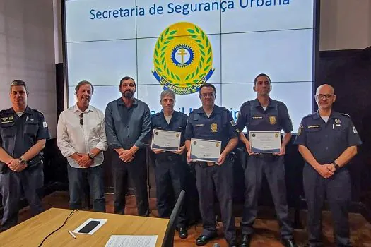 Prefeitura de São Bernardo homenageia GCMs de destaque no mês de outubro