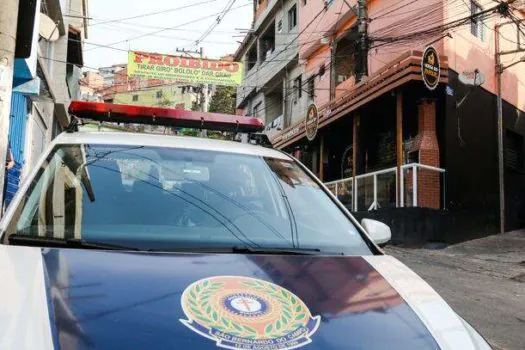 Guardiã Maria da Penha prende quatro por descumprimento de medida protetiva