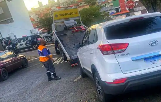 GCM de São Caetano recupera veículo furtado e detém homem que havia agredido mulher