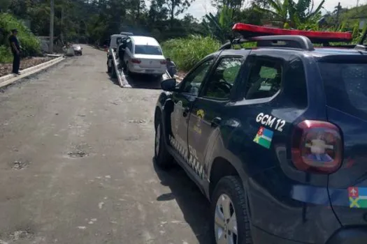 GCM de Ribeirão Pires recupera carro roubado