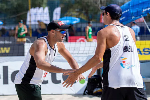 André e George vencem duelo e fecham a lista de brasileiros em Varsóvia