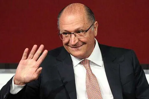 Alckmin admite sair do PSDB por candidatura