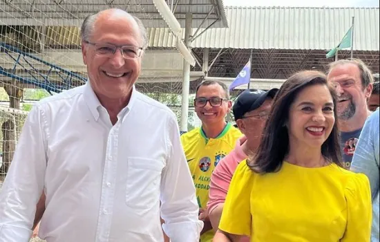 Alckmin chega para votar em São Paulo