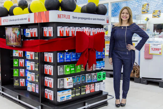 Coop inaugura expositor de Gift Card inédito no Brasil