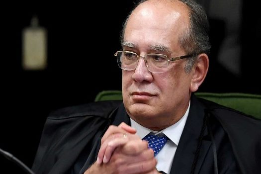 Gilmar Mendes diz ter pedido a Bolsonaro ‘canais diretos’ para o diálogo