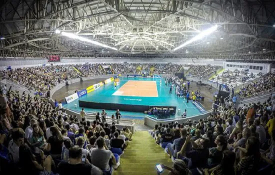 Blumenau recebe quatro dos melhores times do país para reta final da Copa Brasil de vôlei