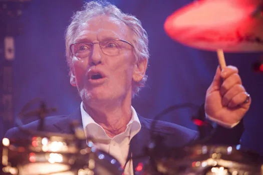 Ginger Baker, baterista e cofundador do Cream, morre aos 80 anos