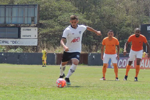 Líder de assistências, Giovanni comemora primeiro gol pelo Cachorrão