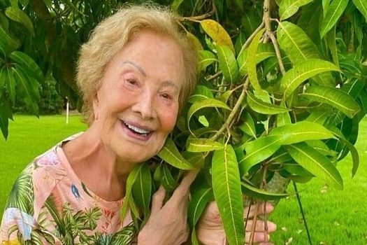 Glória Menezes, 90 anos; curiosidades sobre a atriz, que não se chama Glória (nem Menezes)