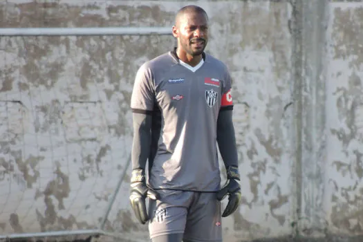 Goleiro Maurício exalta momento especial na carreira