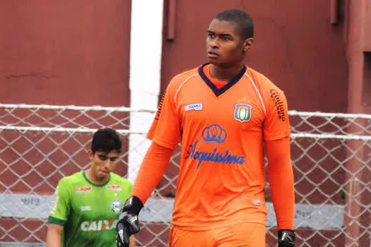 Goleiro Daniel exalta participação do São Caetano na Copa São Paulo