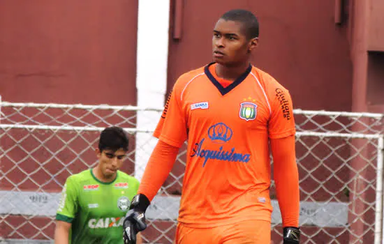 Goleiro Daniel exalta participação do São Caetano na Copa São Paulo