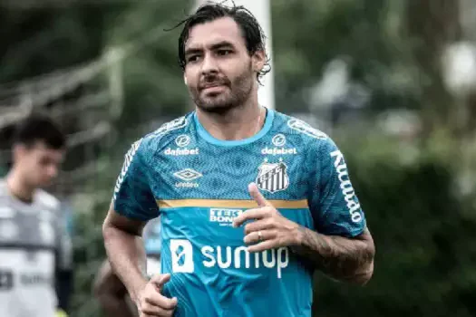 No Bahia, Ricardo Goulart detona ex-técnico do Santos: “Não respeitou meu estilo”