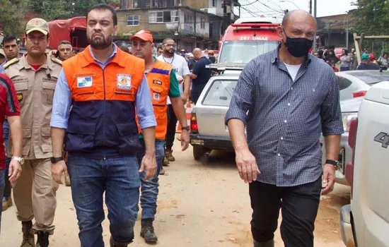 Situação de Petrópolis “é quase de guerra”