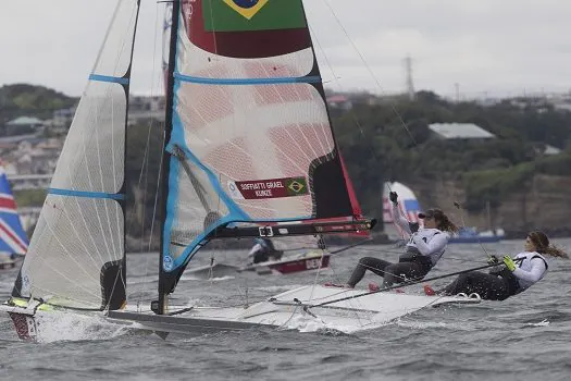 Martine e Kahena assumem segunda posição da classe 49erFX nos Jogos Olímpicos